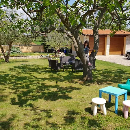 Luxury Marin - Summer Paradise, Terrace, Garden, Summer Kitchen & Barbecue, Near The Beaches, Istria Daire